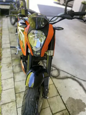 Ktm 125 DUKE Bild 4