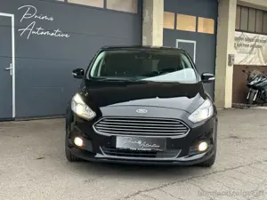 Ford S-Max Titanium AWD 7-SITZER* PANO* NAVI* inkl. Garantie* Bild 4