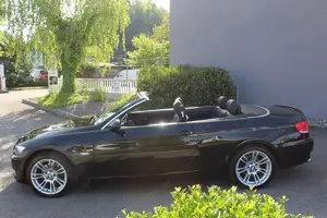Bmw E93 320i Cabrio Schalter aus zweiter Hand Neu Vorgeführt Bild 8