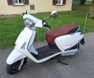 Kymco Roller 125 ccm Bild 2