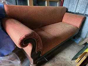 1altes Sofa und 2 passende Sessel alter Stil