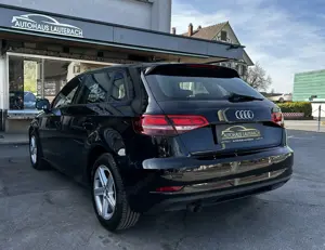 Audi A3 SB 30 TDI *1.Besitz *NAVI *SHZ *PDC *Facelift Bild 4