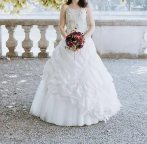 Brautkleid Grösse 34 Bild 2