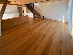 Einzigartige Gelegenheit: Wunderschöne große Wohnung mit Balkon im Zentrum von Lustenau Bild 3