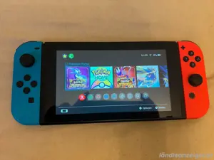 Nintendo switch spielkonsole mit super Mario odyssey  Bild 3