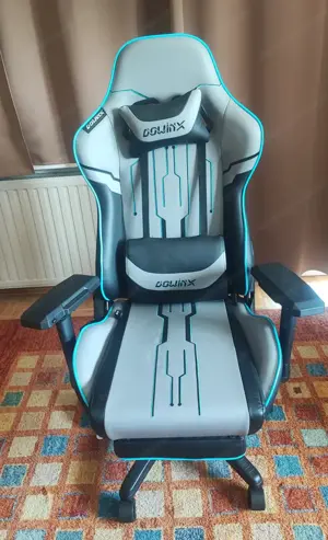 Gaming Stuhl " Downix"