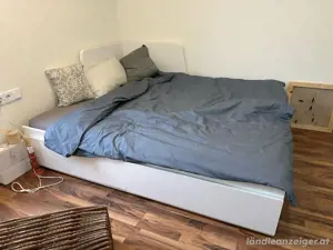 Bett von Ikea (ohne Matratze) Bild 2