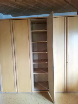 Kleiderkasten gratis
