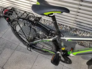 Fahrrad 26 Zoll mit Straßenausstattung, TOP Zustand Bild 4