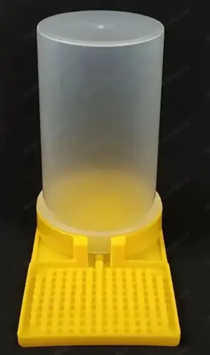 Bienentränke mit Wassertank - neu & unbenutzt