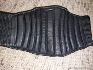 Motorrad Nierengurt Gürtel Leder Bild 3