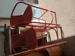  2 Barhocker Rot --Stahl und Flechtwerk Bild 3
