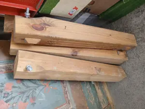 Vollholztisch braun Bild 5