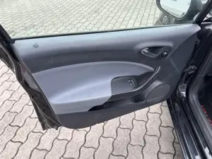 Pkw Fahrzeug  Bild 3
