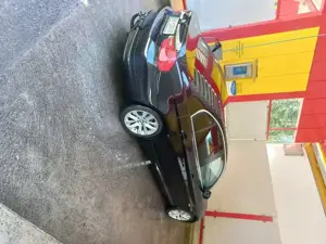 BMW 318i E90 Sehr gut erhaltener BMW 318i E90    10.400 Vhb Bild 9