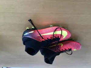 FB Schuhe Nike Mercurial Gr. 38,5