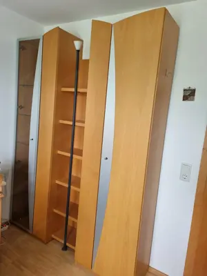  Verkaufe günstig einen Wohnzimmerschrank