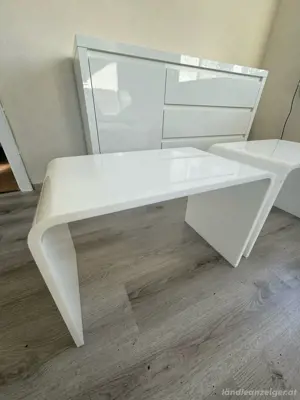 Wohnzimmertisch zu verschenken