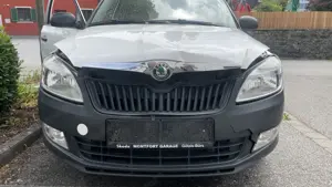Skoda Fabia 2010 | Unfallfahrzeug | Bastlerfahrzeug | Export