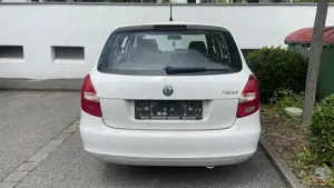Skoda Fabia 2010 | Unfallfahrzeug | Bastlerfahrzeug | Export Bild 4