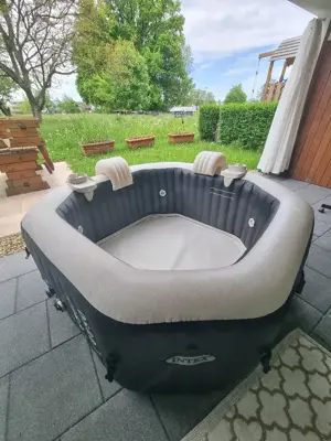 Whirlpool Pure Spa Octagon Bubble, Jet und Salzwassersystem Becken 201x71 Bild 6