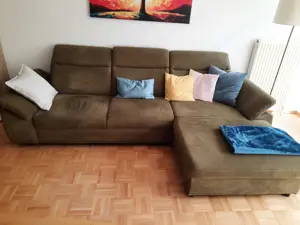 Ecksofa mit Kopfteil und Armlehnverstellung  Bild 3