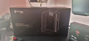 Secretlab Magnus Pro XL Tisch + Zubehör - Neuwertig! Bild 3