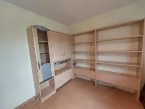 Wandregal, Kasten und Vitrine