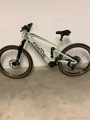 Focus e-bike fully