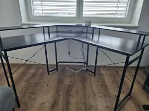 Spieltisch, Computern Tisch, Schmincktisch.