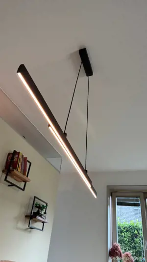 LED Hängeleuchte schwarz Bild 4