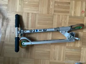 Scooter (verstellbar)