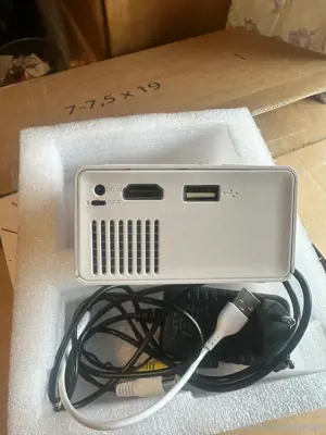 Mini Led Projector Bild 5