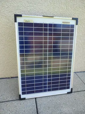 Solarmodul für 12V Systeme 20W inkl. Zubehör