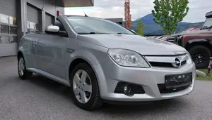Opel Tigra TwinTop 1,4 16V Cosmo Cabrio   Roadster - Perfekt für den Sommer