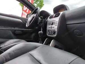 Opel Tigra TwinTop 1,4 16V Cosmo Cabrio   Roadster - Perfekt für den Sommer Bild 8