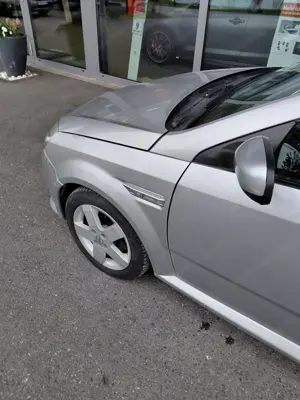 Opel Tigra TwinTop 1,4 16V Cosmo Cabrio   Roadster - Perfekt für den Sommer Bild 5