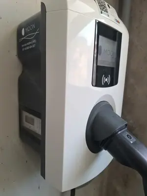 Wallbox Alfen Moon Single Pro-Line 1x11kW Bild 2