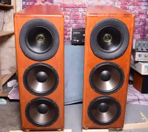 Audiotec r.f-fischer Tannoy Genesis Lautsprecher klanglicher Superlativ