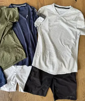 NIKE und HEAD Sportbekleidung, Tennisbekleidung für Kinder Jugendliche Bild 3