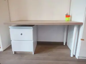 Schreibtisch für Kinder 