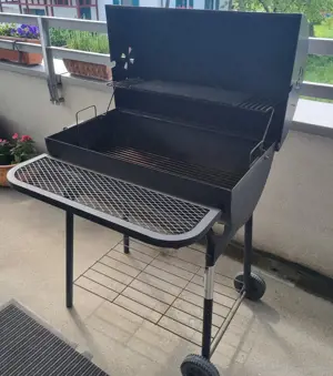 Holzkohle Grill zu verkaufen  Bild 2