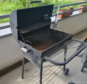 Holzkohle Grill zu verkaufen 