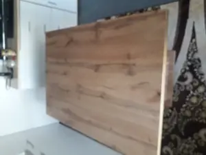 Esstisch aus Holz Bild 3