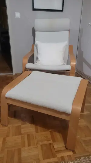 Ikea POÄNG Schwingsessel mit Fußablage