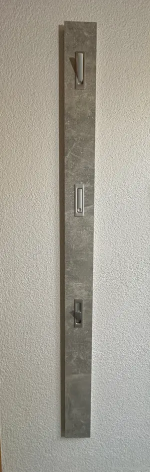 Wandgarderobe zu verkaufen
