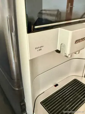 Siemens EQ.6 S300 Kaffeevollautomat