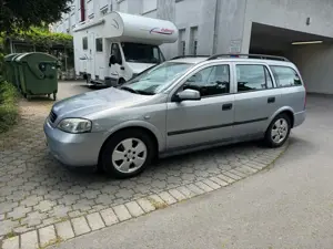 Opel Astra G Kombi 2.2 16V Benziner  Bild 2