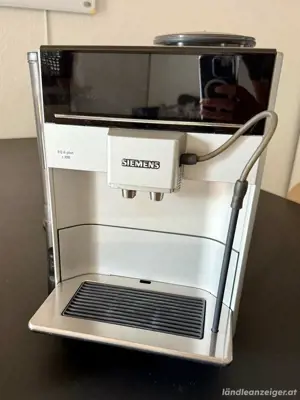 Siemens EQ.6 S300 Kaffeevollautomat Bild 2