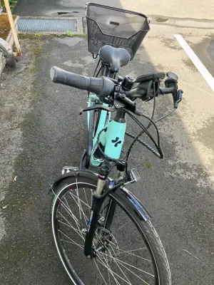 Top Damen E-Bike City  "Tour de Suisse"
